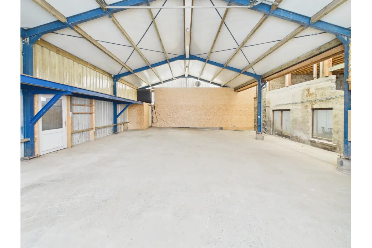 Maison à vendre à Libramont-Chevigny 6800 250000.00€ 0 chambres 650.00m² - annonce 739321