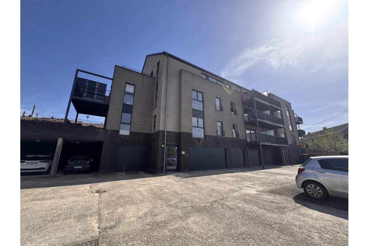 Appartement à louer à Libramont-Chevigny 6800 700.00€ 1 chambres 60.00m² - annonce 740122