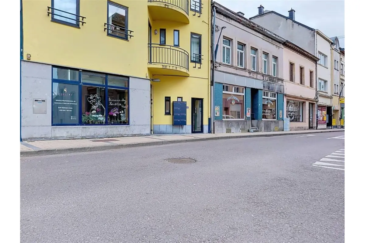 Commerce à louer à Arlon 6700 360.00€  chambres 12.00m² - annonce 741785
