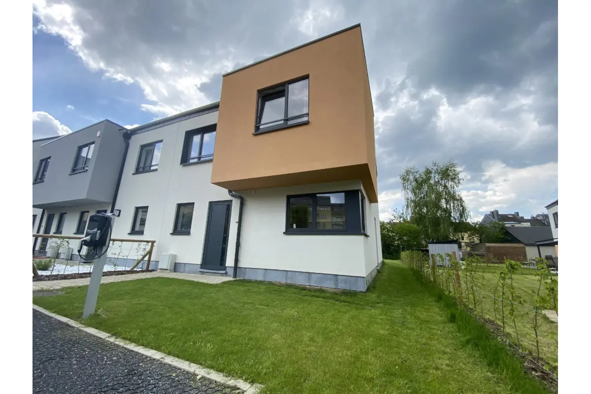 Maison à louer à Arlon 6700 1900.00€ 4 chambres 193.00m² - annonce 742550