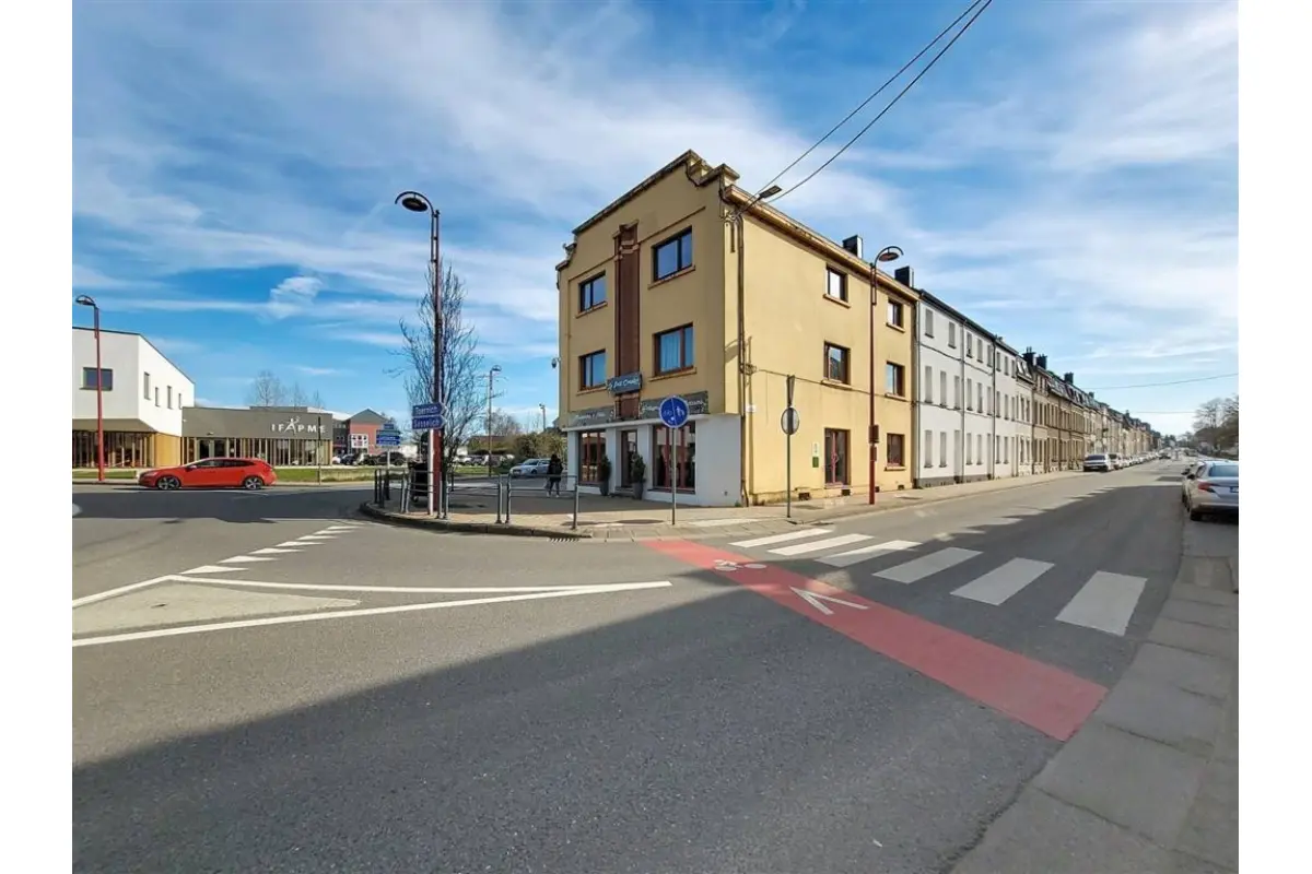 Appartement à  à Arlon 6700 260000.00€ 3 chambres 129.00m² - annonce 744356