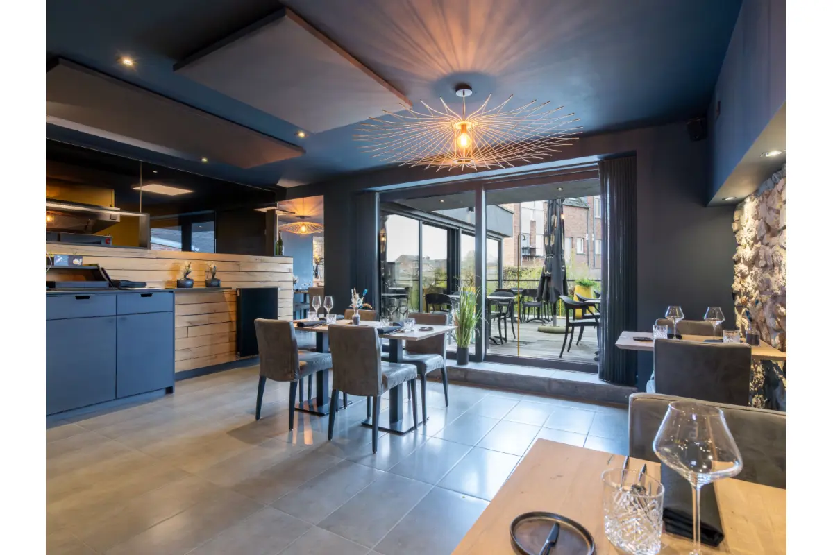 Triplex à vendre à Marche-en-Famenne 6900 350000.00€ 0 chambres 262.00m² - annonce 745220