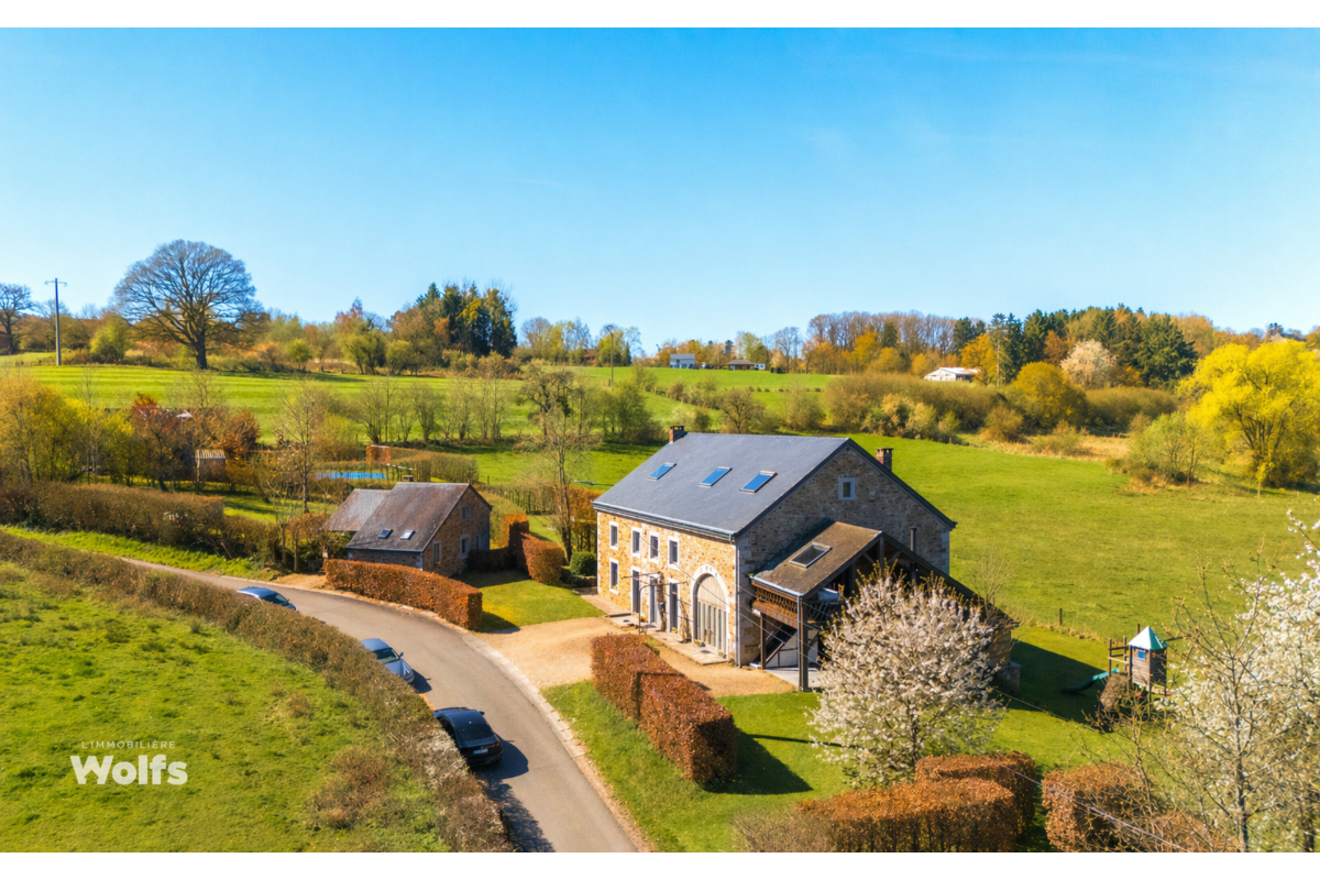 Maison à vendre à Erezée 6997 975000.00€ 8 chambres 570.00m² - annonce 745832