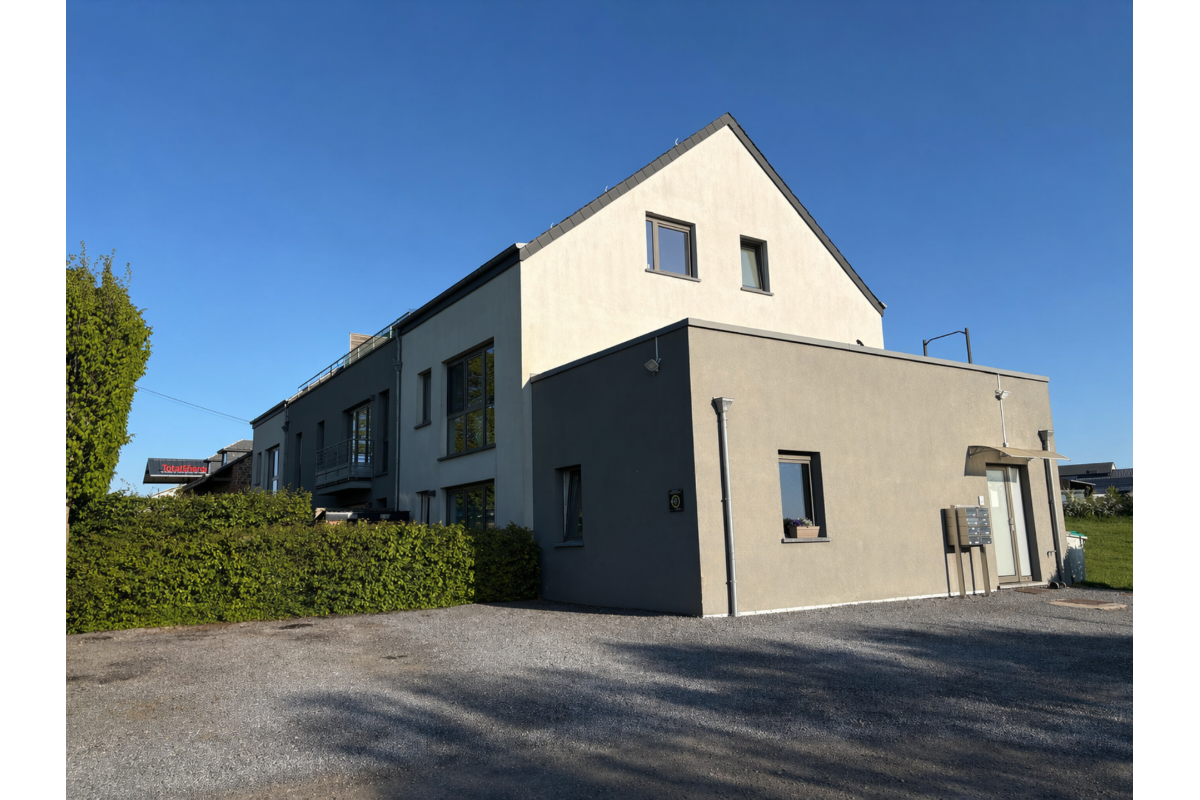 Appartement à louer à Sohier 6920 800.00€ 2 chambres 92.00m² - annonce 745371