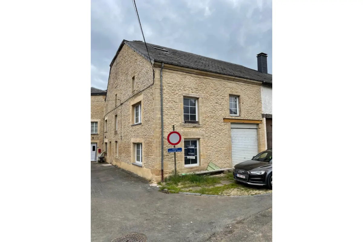 Maison à vendre à Fontenoille 6820 60000.00€ 3 chambres m² - annonce 746666