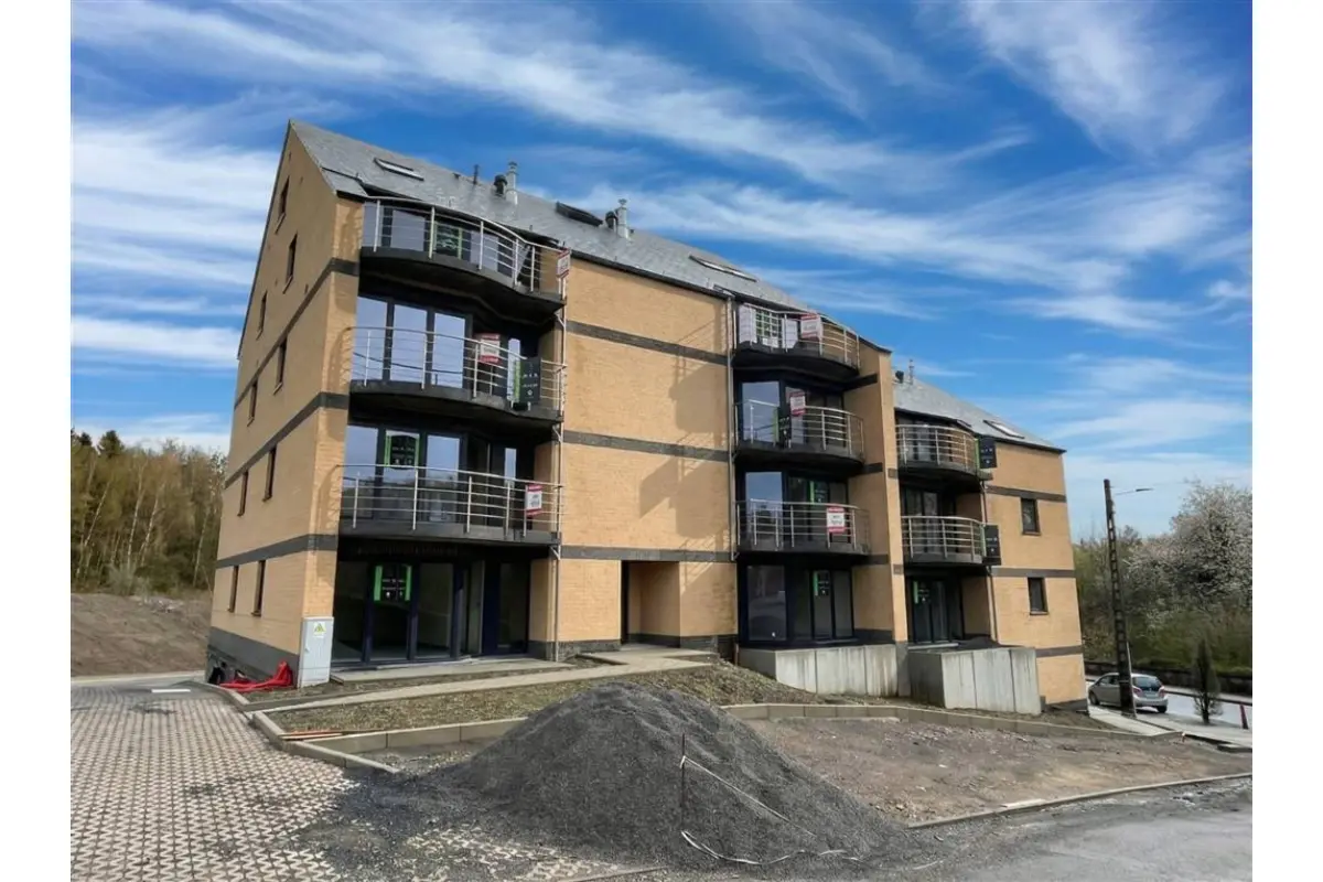 Appartement à  à Fontaine-l'Evêque 6140 215000.00€ 2 chambres 102.00m² - annonce 749233