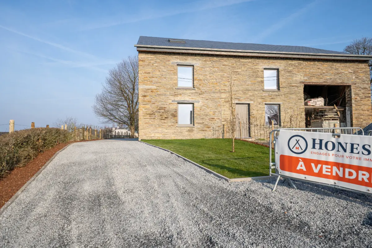Maison à vendre à Auby-sur-Semois 6880 299000.00€ 3 chambres 140.00m² - annonce 749601