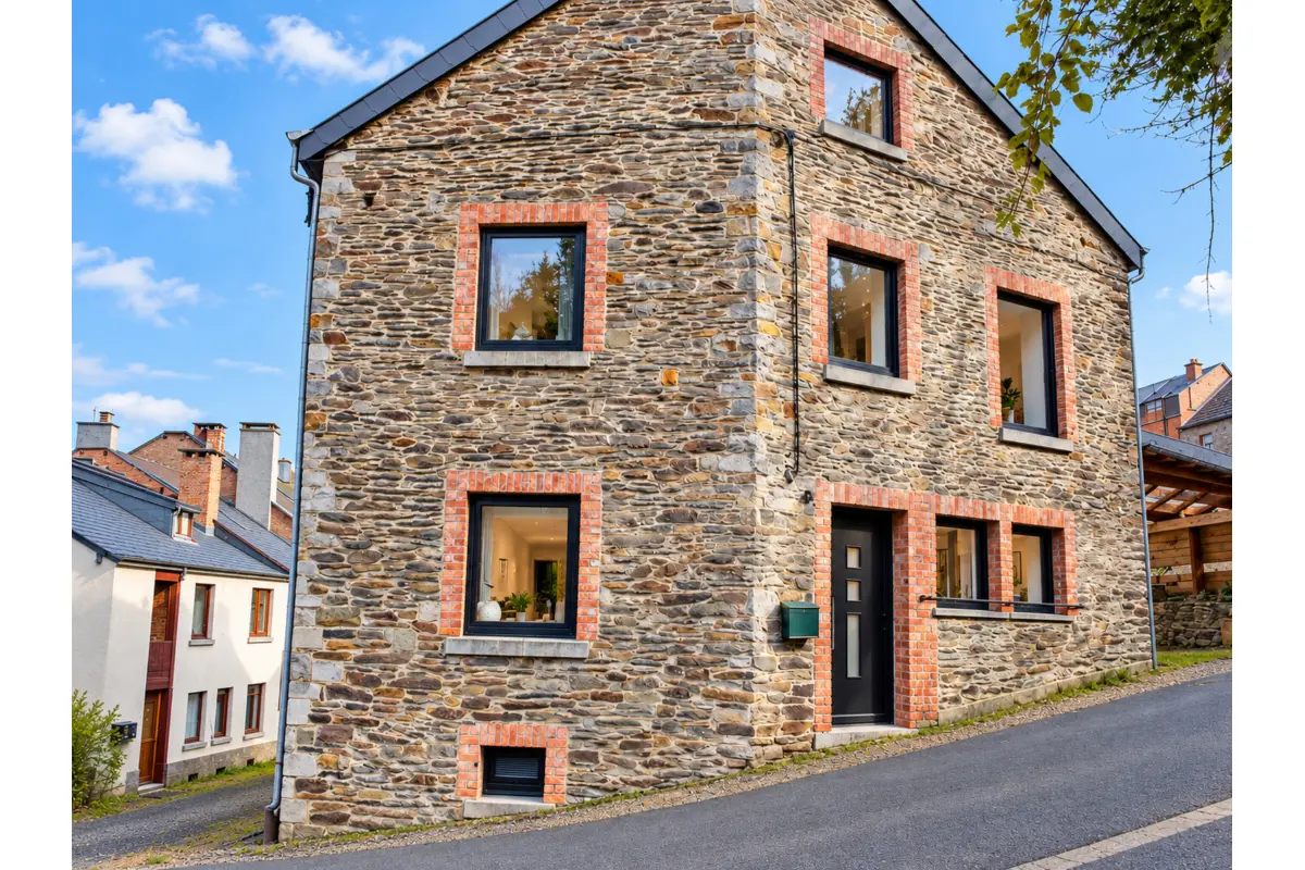 Maison à  à La Roche-en-Ardenne 6980 850.00€ 3 chambres 187.00m² - annonce 796103