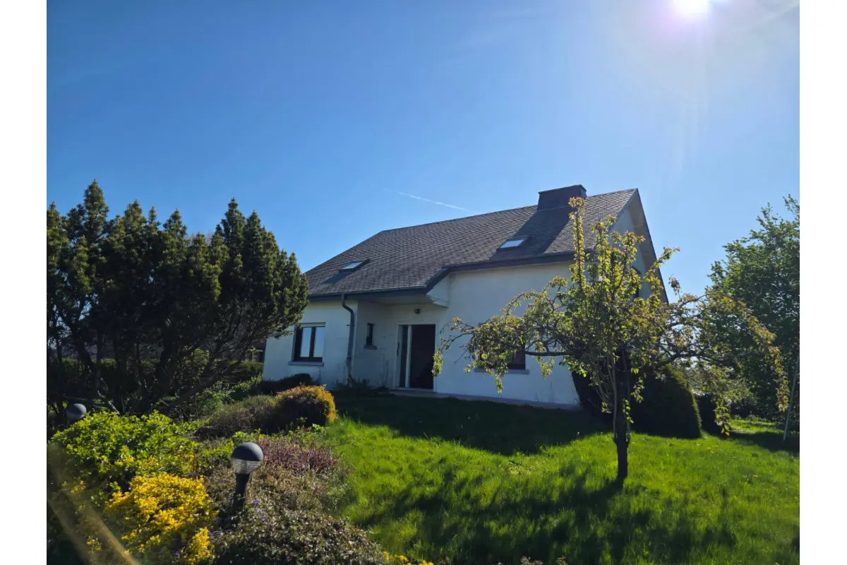 Maison à vendre à Neufchâteau 6840 295000.00€ 4 chambres 228.00m² - annonce 763387