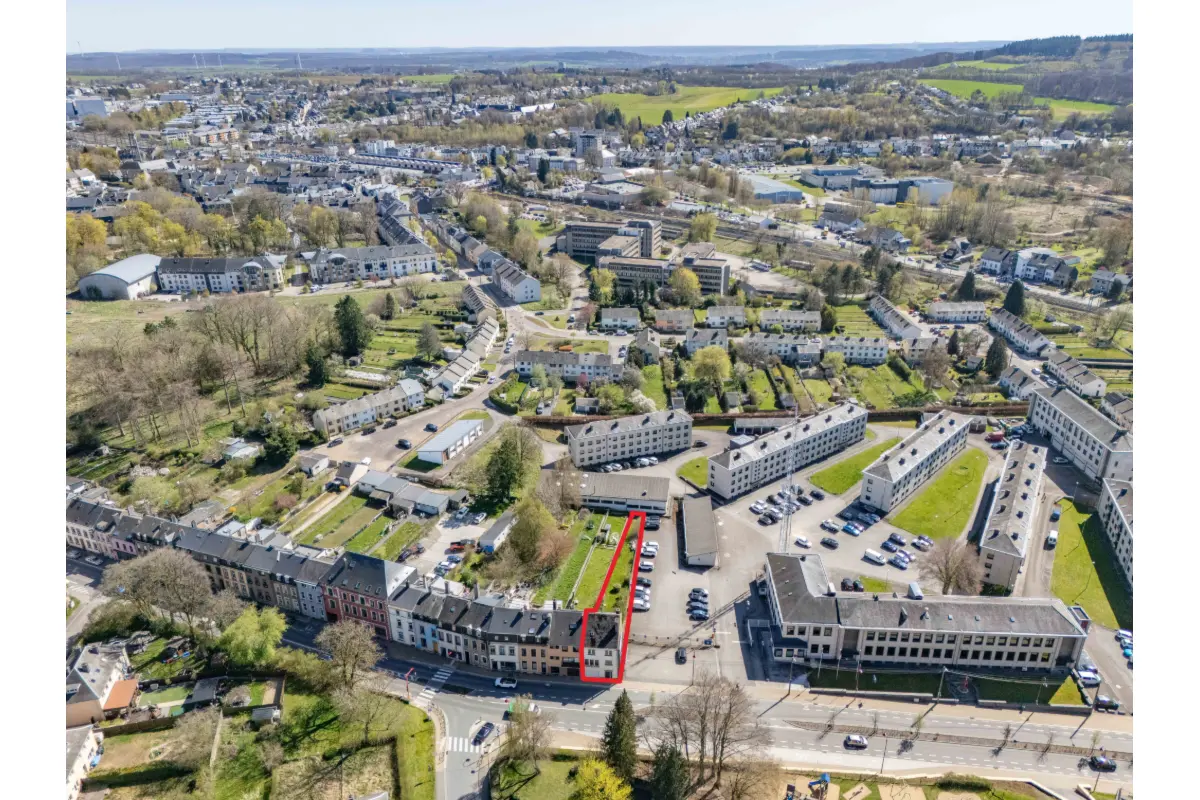 Maison à vendre à Arlon 6700 325000.00€ 4 chambres 274.00m² - annonce 764141