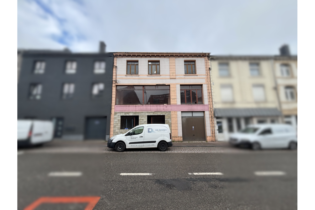 Immeuble de rapport - Immeuble à appartement à vendre à Bertrix 6880 185000.00€ 8 chambres 330.00m² - annonce 765629