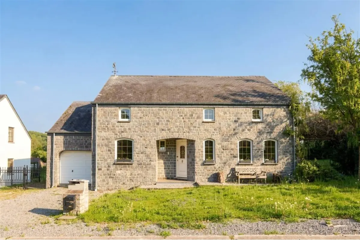 Maison à  à Tellin 6927 250000.00€ 2 chambres 135.00m² - annonce 766879