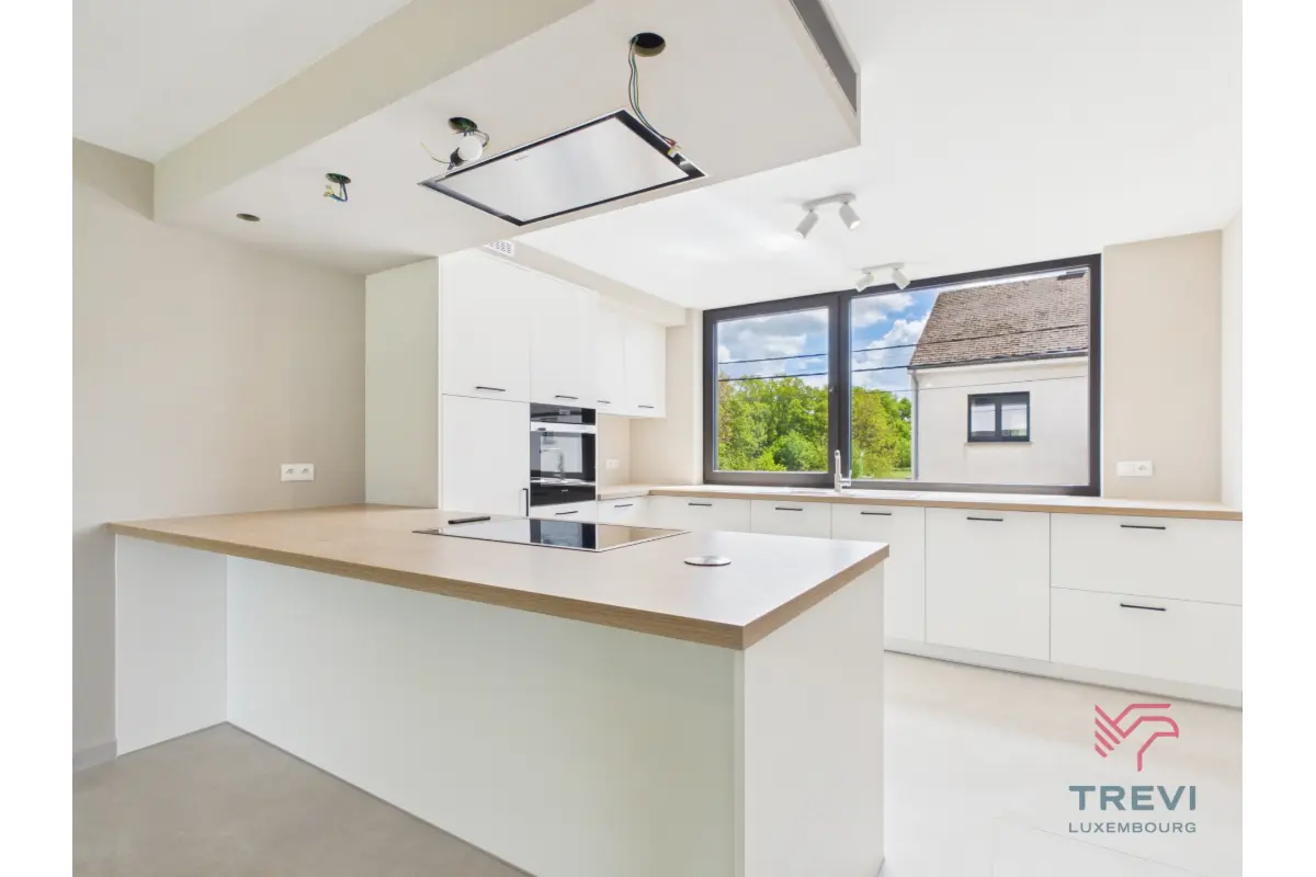 Triplex à louer à Attert 6717 1350.00€ 3 chambres 146.00m² - annonce 766886
