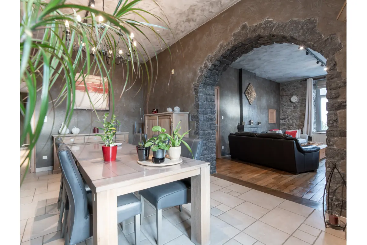 Maison à vendre à La Roche-en-Ardenne 6980 450000.00€ 3 chambres 422.00m² - annonce 771009