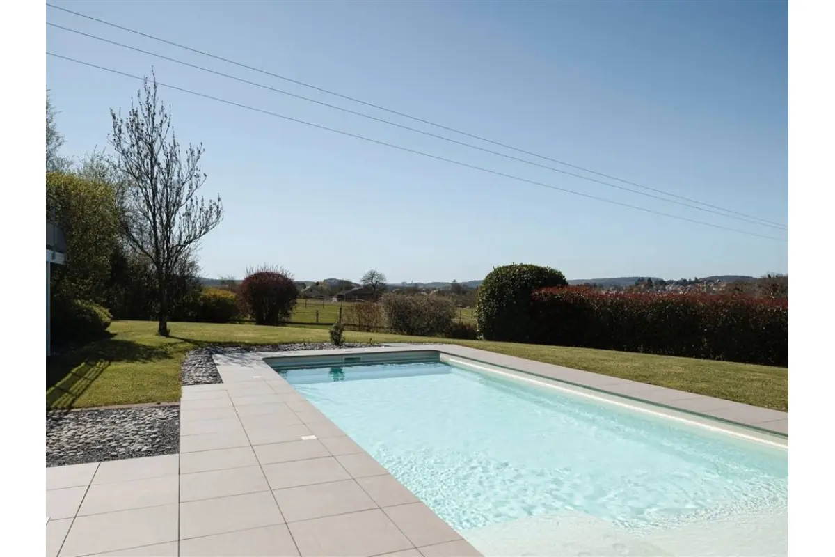 Maison à vendre à Latour 6761 725000.00€ 5 chambres 265.00m² - annonce 770732