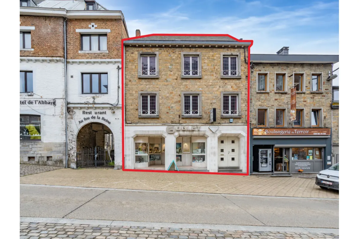 Maison à vendre à Saint-Hubert 6870 225000.00€ 6 chambres 237.00m² - annonce 773601