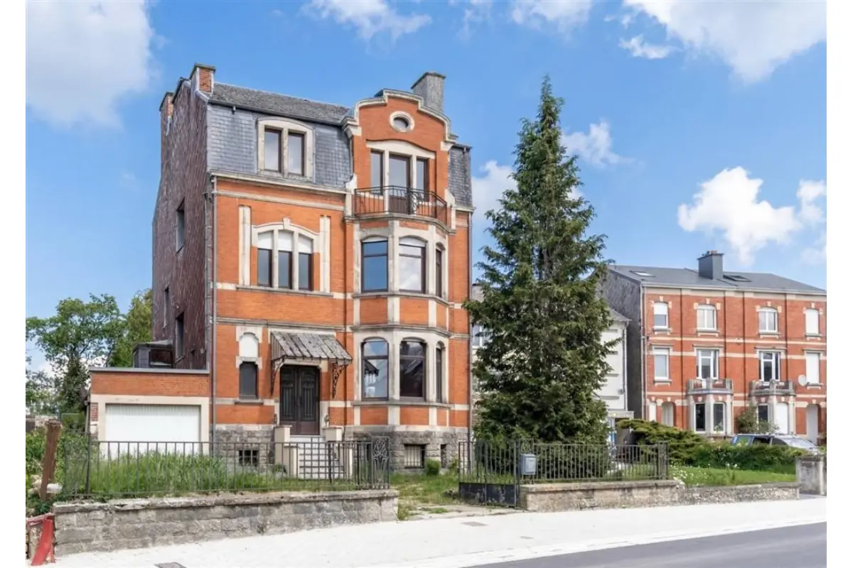 Maison à vendre à Arlon 6700 540000.00€ 6 chambres 311.00m² - annonce 774086