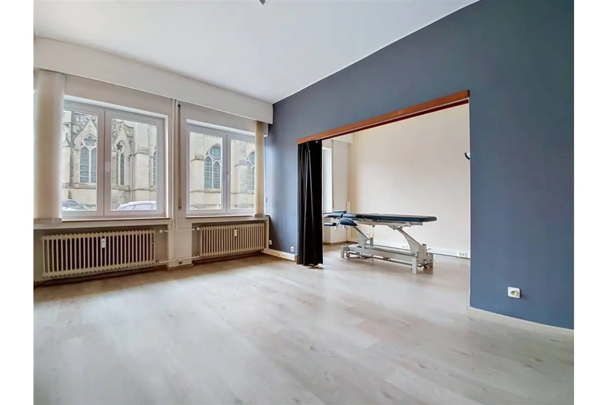 Commerce à louer à Arlon 6700 700.00€  chambres 40.00m² - annonce 774539