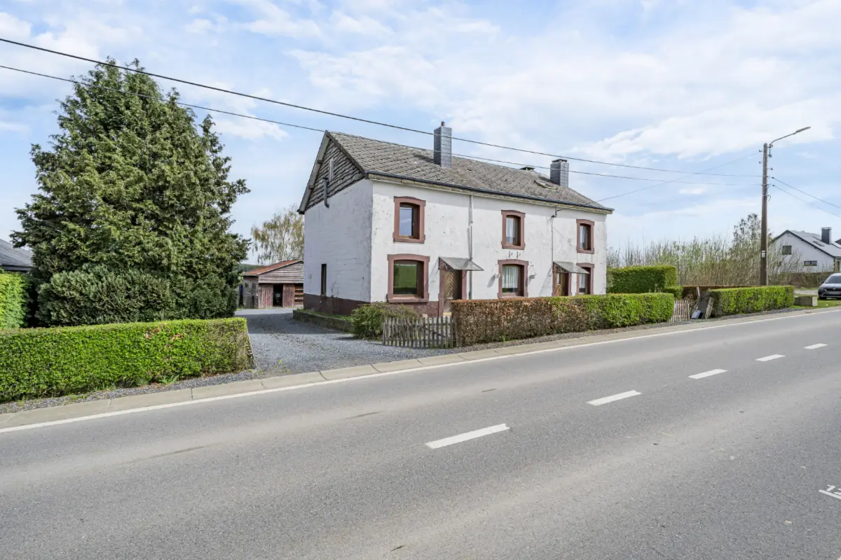 Maison à vendre à Nadrin 6660 290000.00€ 6 chambres 281.00m² - annonce 774223