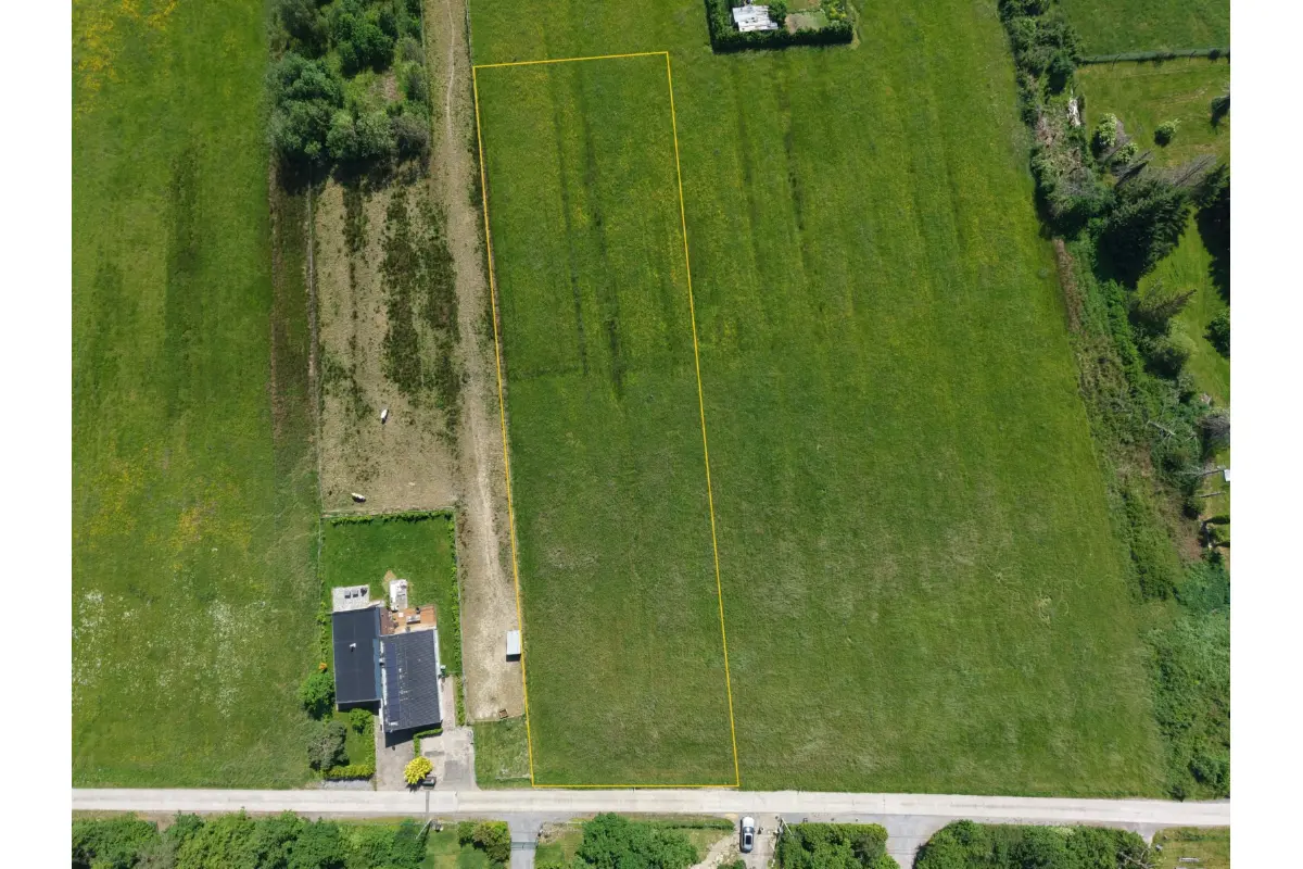 Terrain à  à Soy 6997 115000.00€  chambres m² - annonce 775776