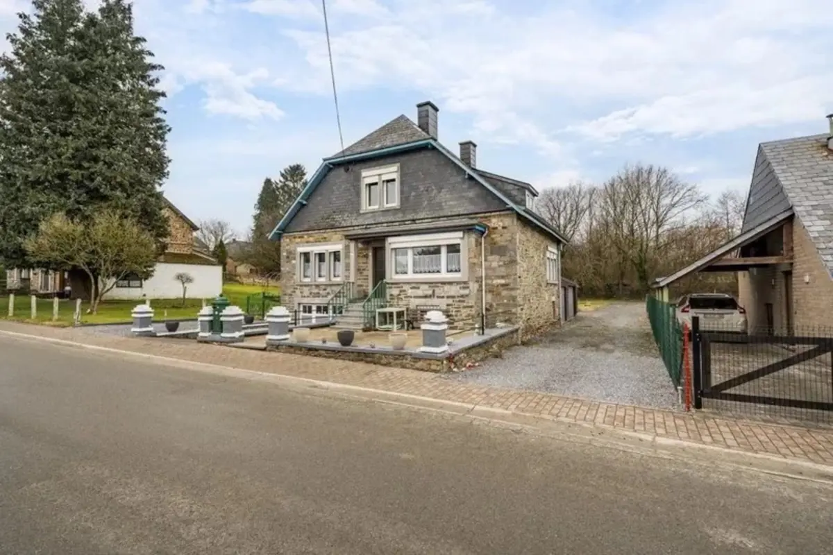 Maison à vendre à Libin 6890 239000.00€  chambres 166.00m² - annonce 776547
