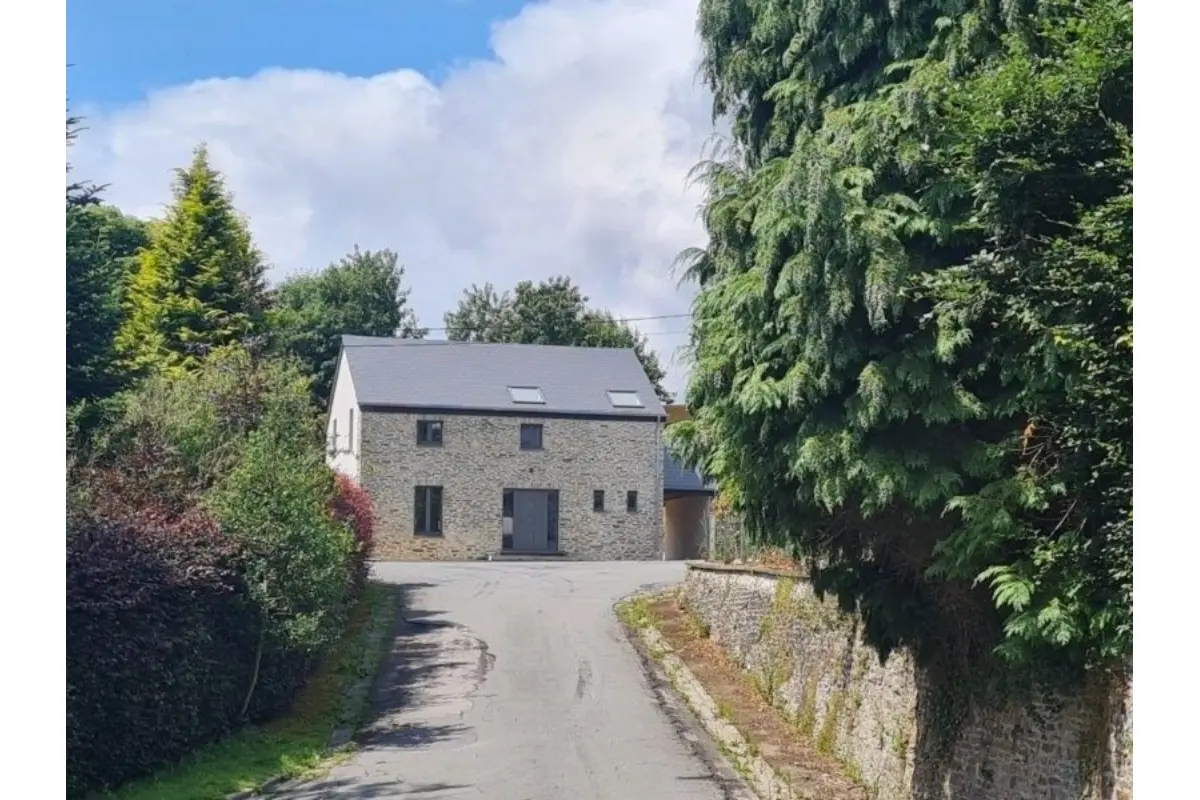 Maison à vendre à Les Hayons 6830 325000.00€ 4 chambres 150.00m² - annonce 776984