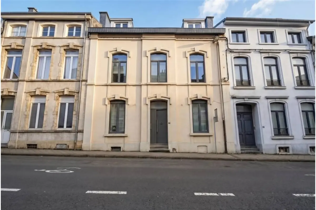 Maison à vendre à Arlon 6700 720000.00€ 8 chambres 363.00m² - annonce 778610