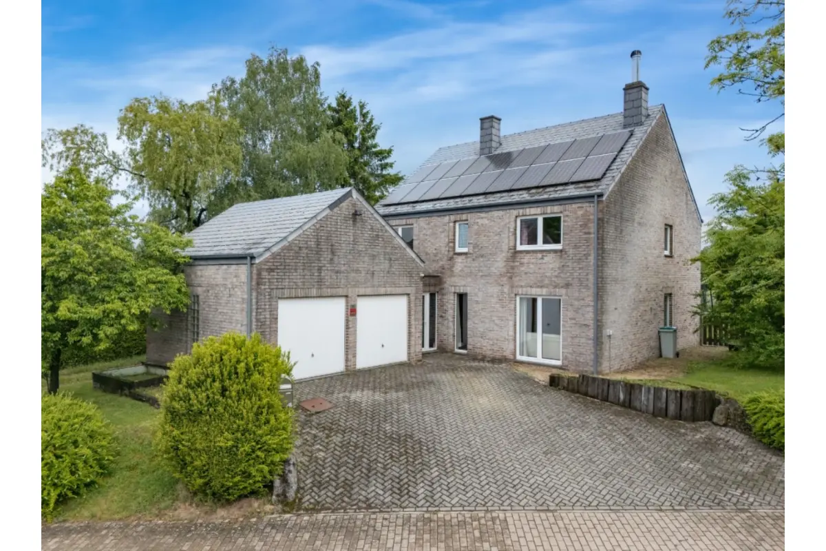 Maison à vendre à Marche-en-Famenne 6900 365000.00€ 4 chambres 287.00m² - annonce 778941