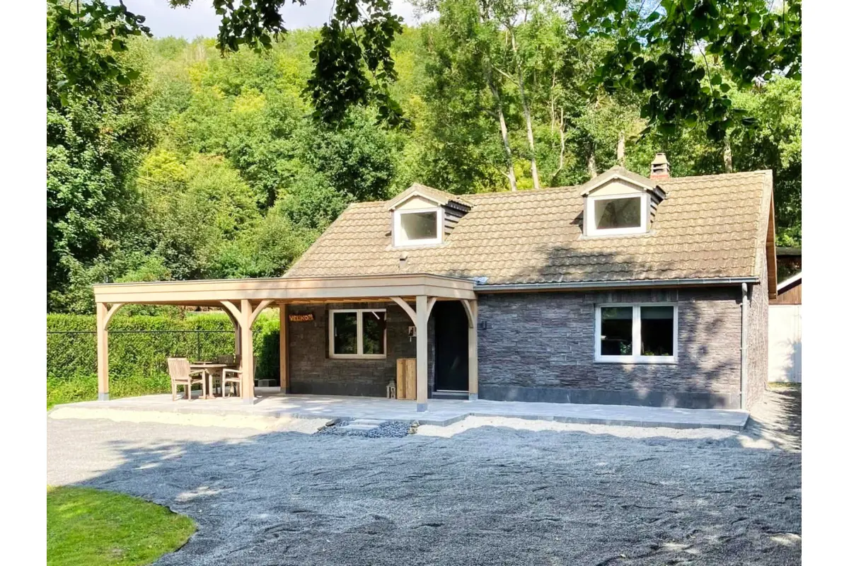 Maison à  à La Roche-en-Ardenne 6980 330000.00€ 3 chambres 99.00m² - annonce 779371