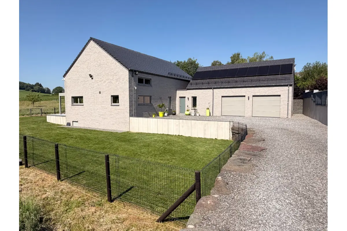 Maison à vendre à Durbuy 6940 585000.00€ 2 chambres 300.00m² - annonce 781704