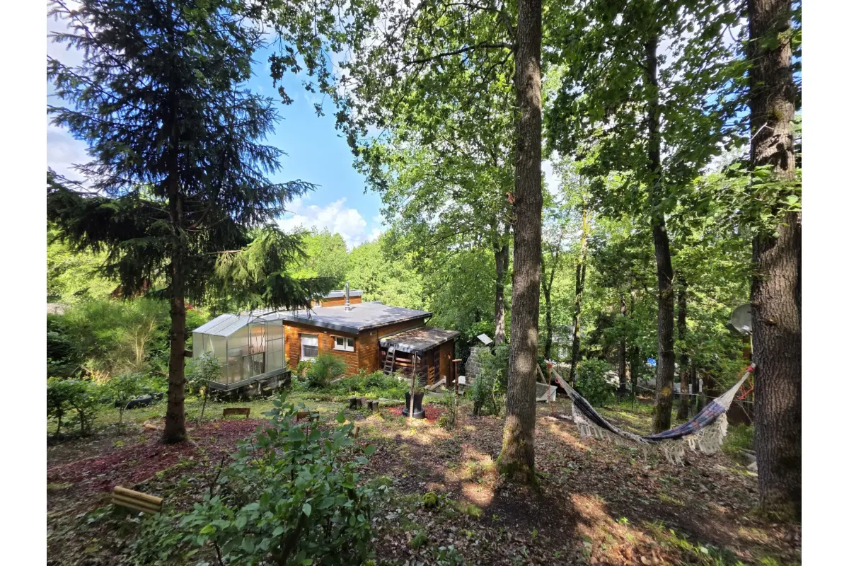 Bungalow à  à Durbuy 6940 185000.00€ 1 chambres 60.00m² - annonce 782664