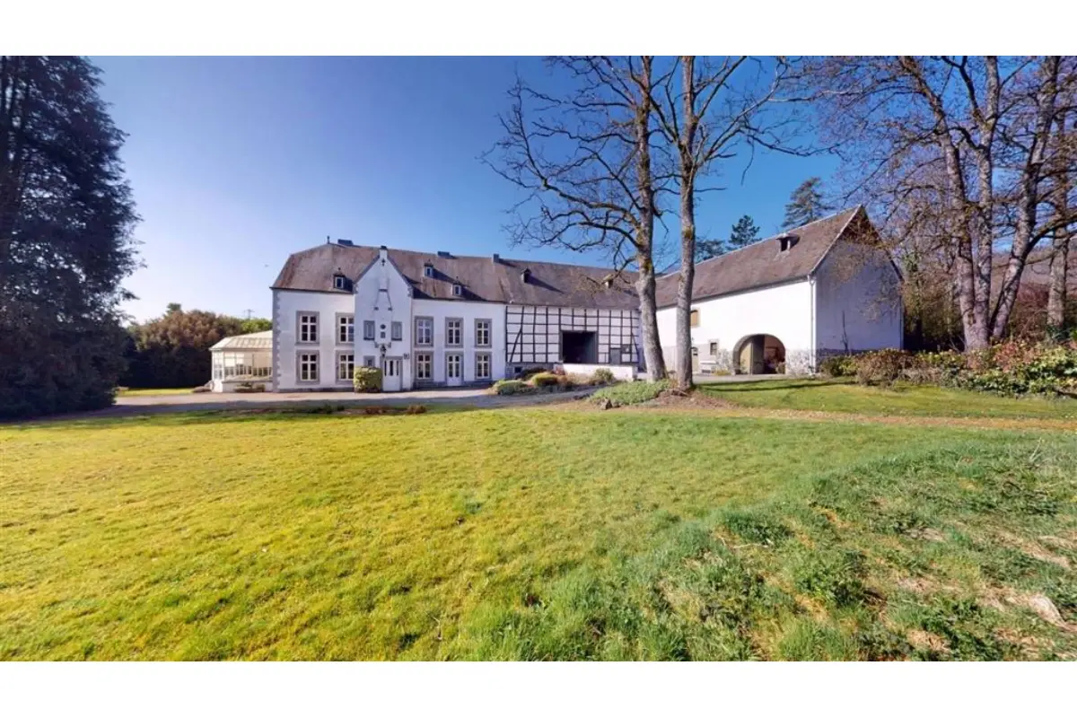 Château à  à Durbuy 6940 945000.00€ 6 chambres 431.00m² - annonce 791408