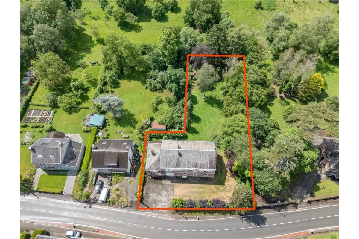 Immeuble de rapport - Immeuble à appartement à vendre à Nassogne 6950 299000.00€ 5 chambres 393.00m² - annonce 799148