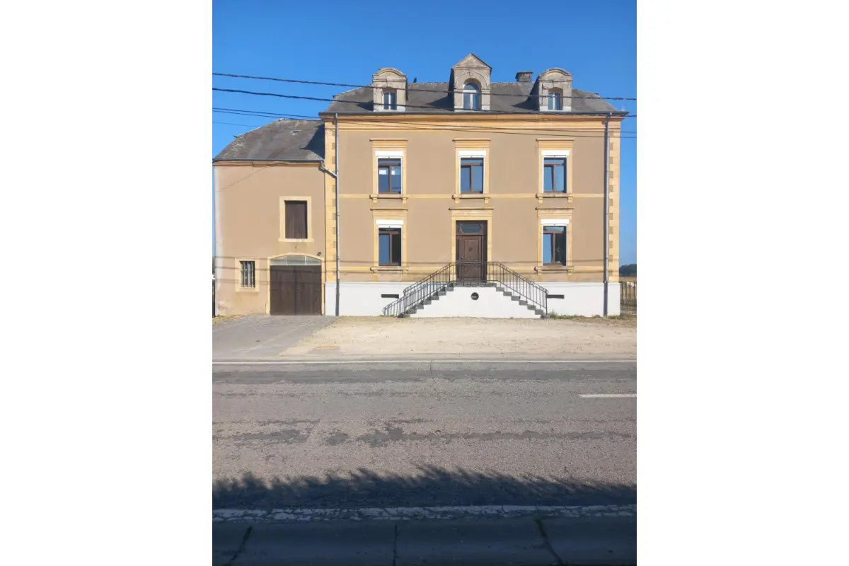 Commerce à vendre à Tintigny 6730 695000.00€ 4 chambres m² - annonce 802362