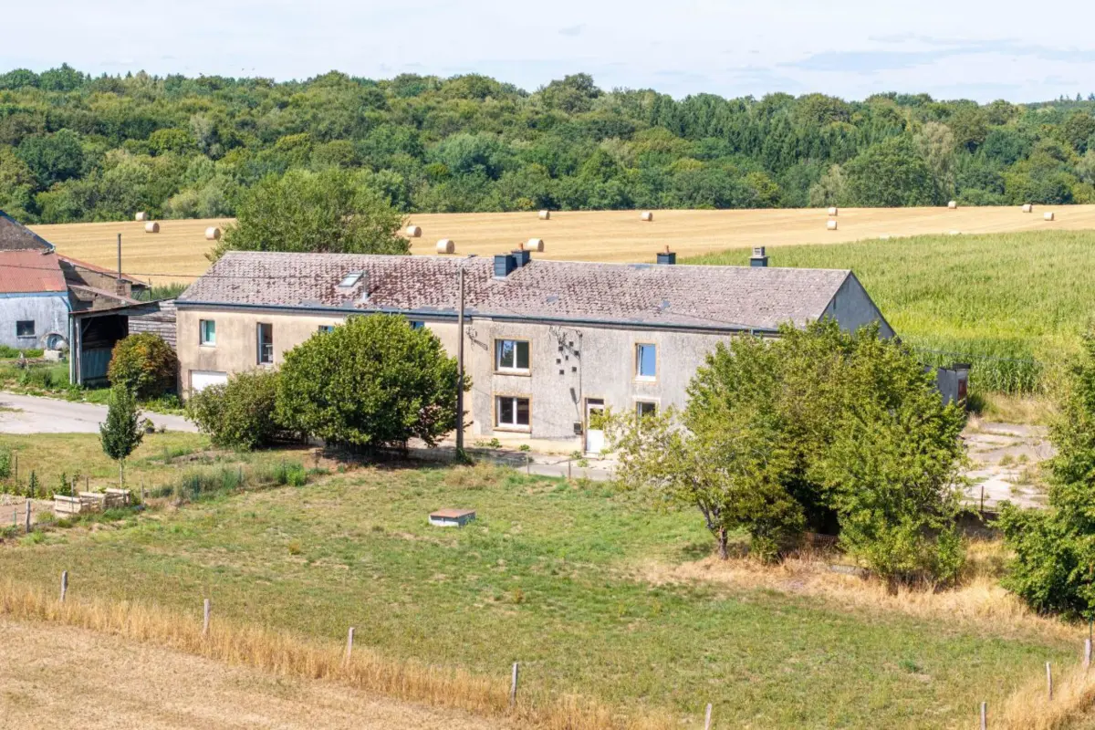 Immeuble mixte à vendre à Etalle 6740 450000.00€ 8 chambres 418.00m² - annonce 804628