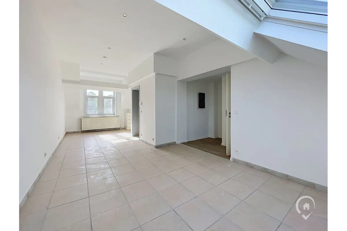 Studio à louer à Marche-en-Famenne 6900 550.00€  chambres 33.05m² - annonce 812454