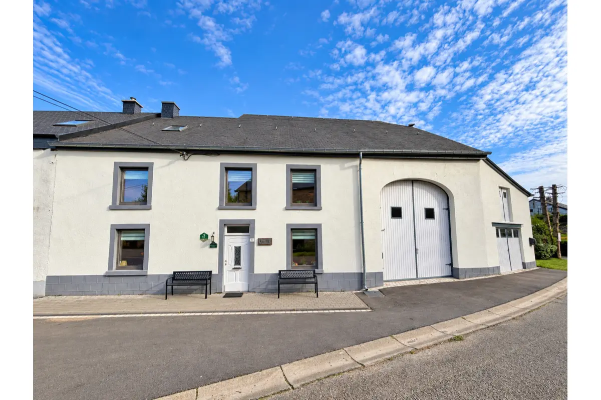 Maison à  à Bertogne 6687 735000.00€ 6 chambres 357.00m² - annonce 816882