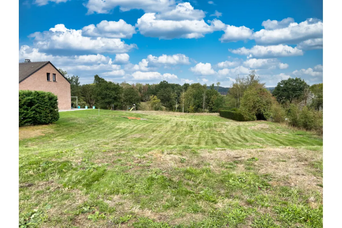 Terrain à  à Grandhan 6940 125000.00€  chambres m² - annonce 816881