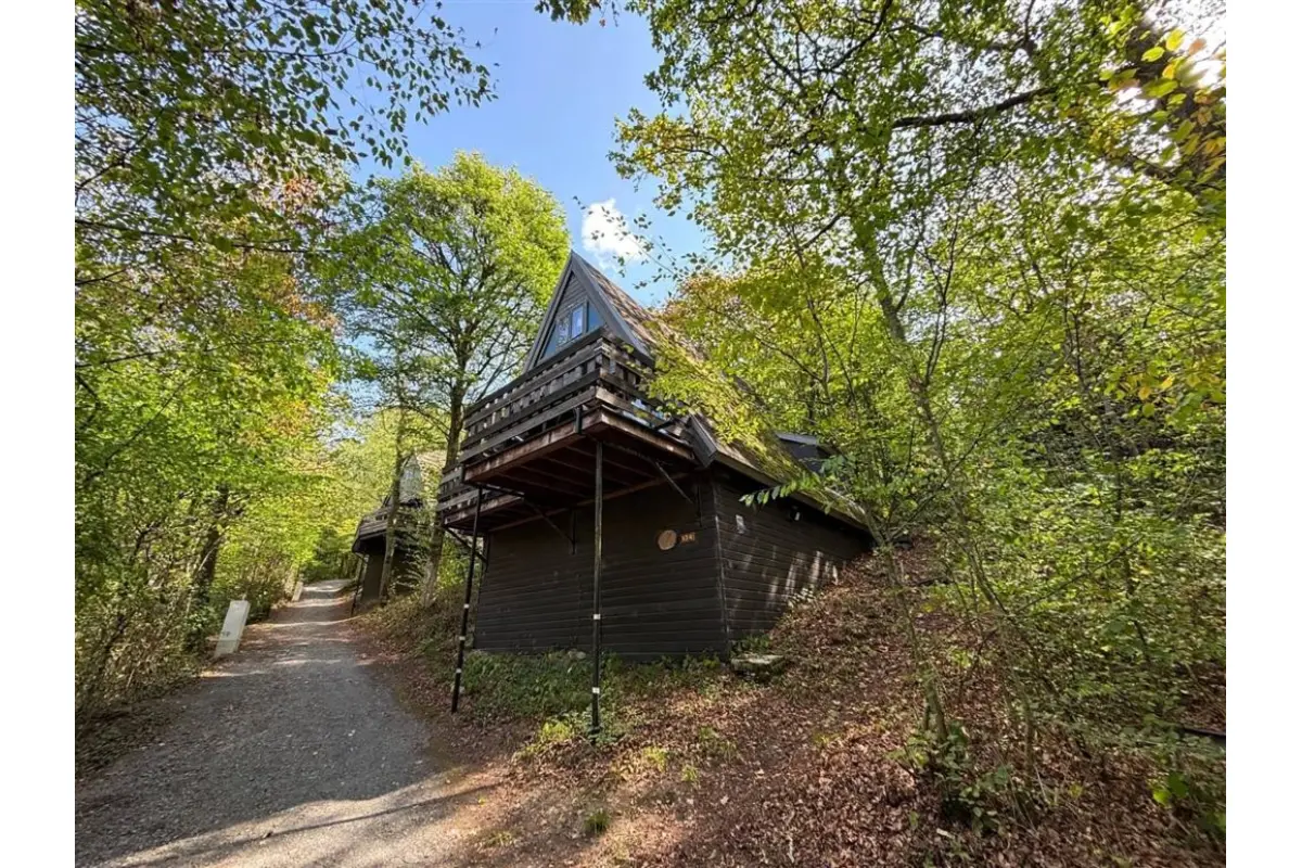 Bungalow à vendre à Durbuy 6940 65000.00€ 3 chambres 74.00m² - annonce 820591
