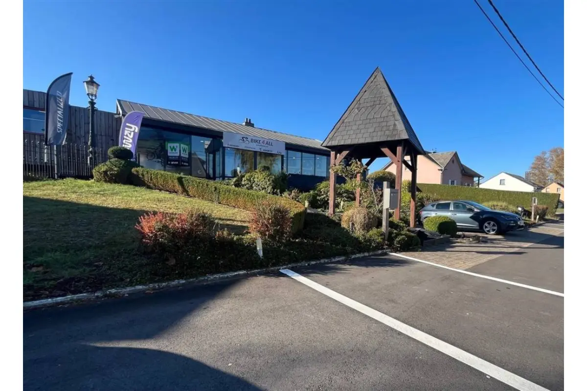 Commerce à louer à Tintigny 6730 2150.00€  chambres 186.00m² - annonce 822452
