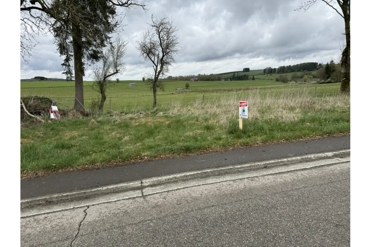 Terrain à bâtir à vendre à Tillet 6680 52500.00€  chambres m² - annonce 826238