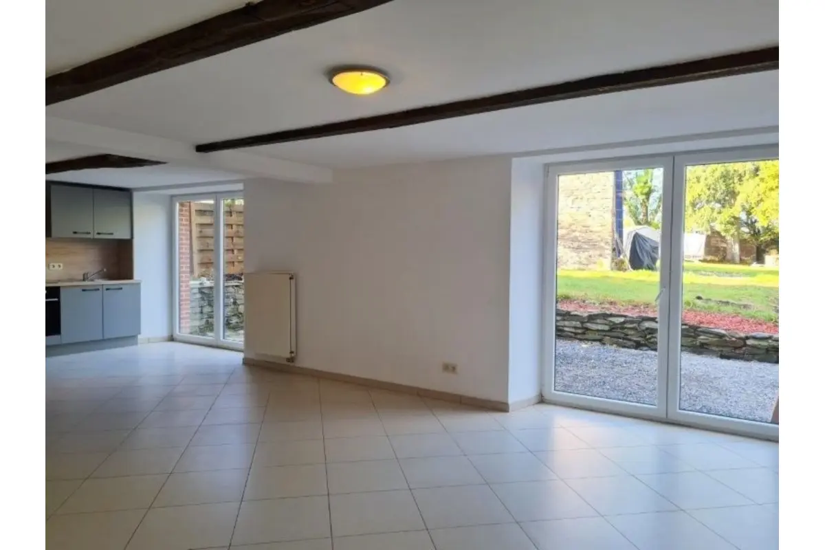 Appartement à louer à Villance 6890 875.00€ 1 chambres 110.00m² - annonce 826954