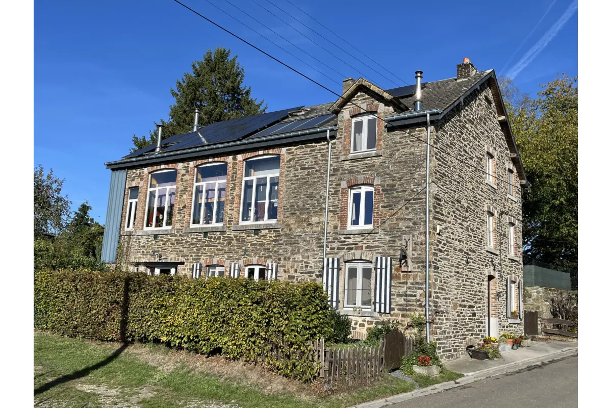 Maison à  à Beausaint 6980 448000.00€ 6 chambres 236.00m² - annonce 828301