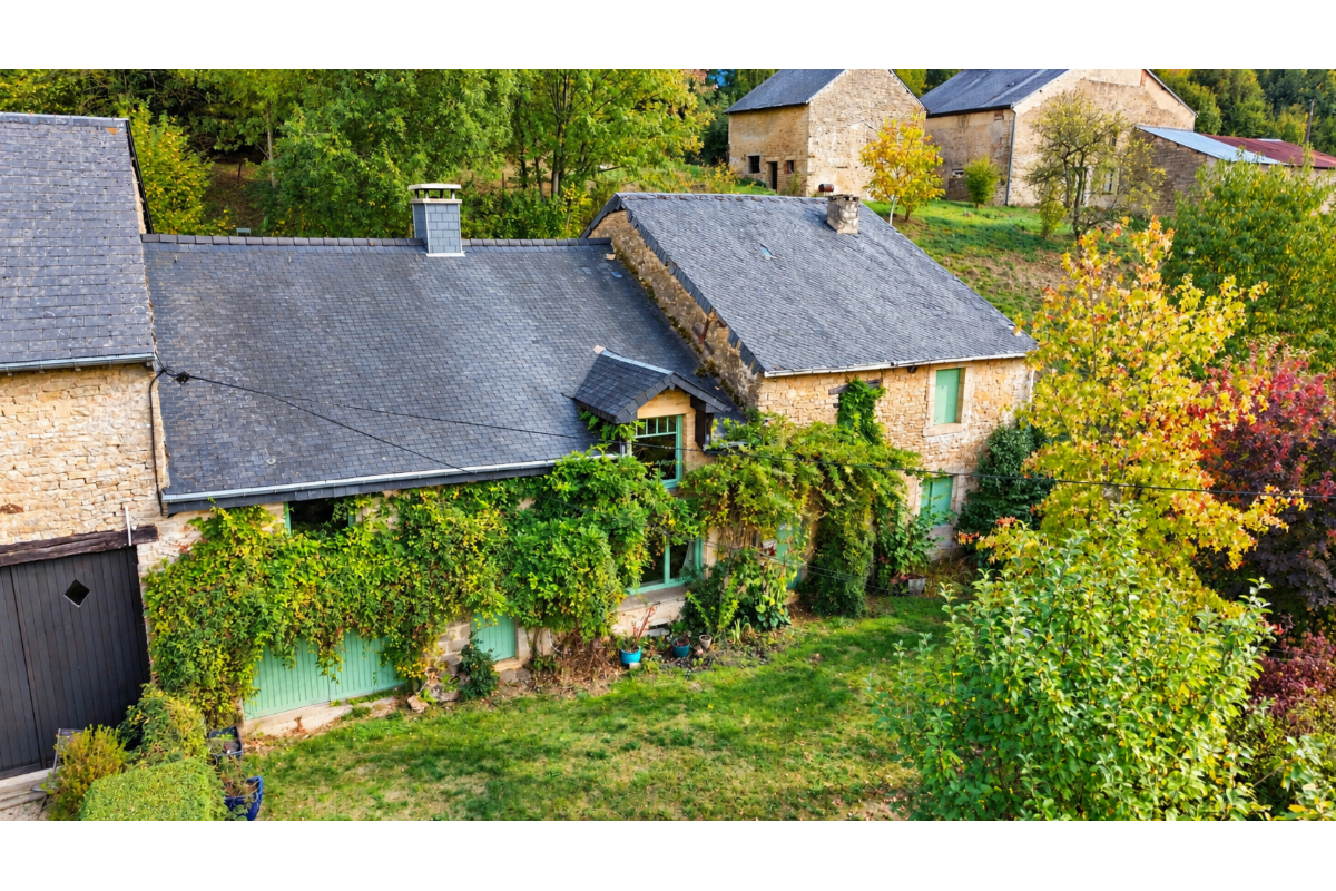 Bungalow à  à Florenville 6820 215000.00€ 4 chambres 200.00m² - annonce 832885